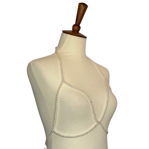 Stunning White Pearl Cage Bra Harness with Ribbon - Picture 11 of 16